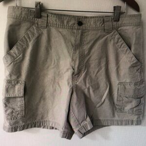 Men's Tan Cargo Shorts